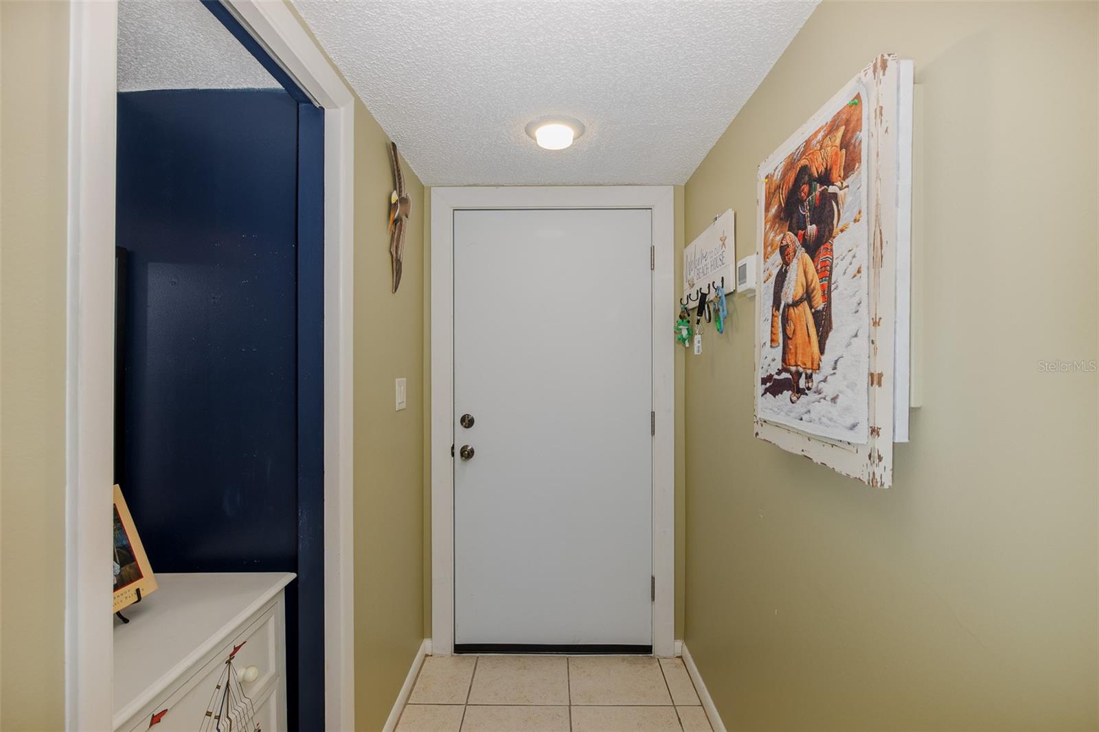 SAND PEBBLE POINTE CONDO 01 AMD 02 - Residential