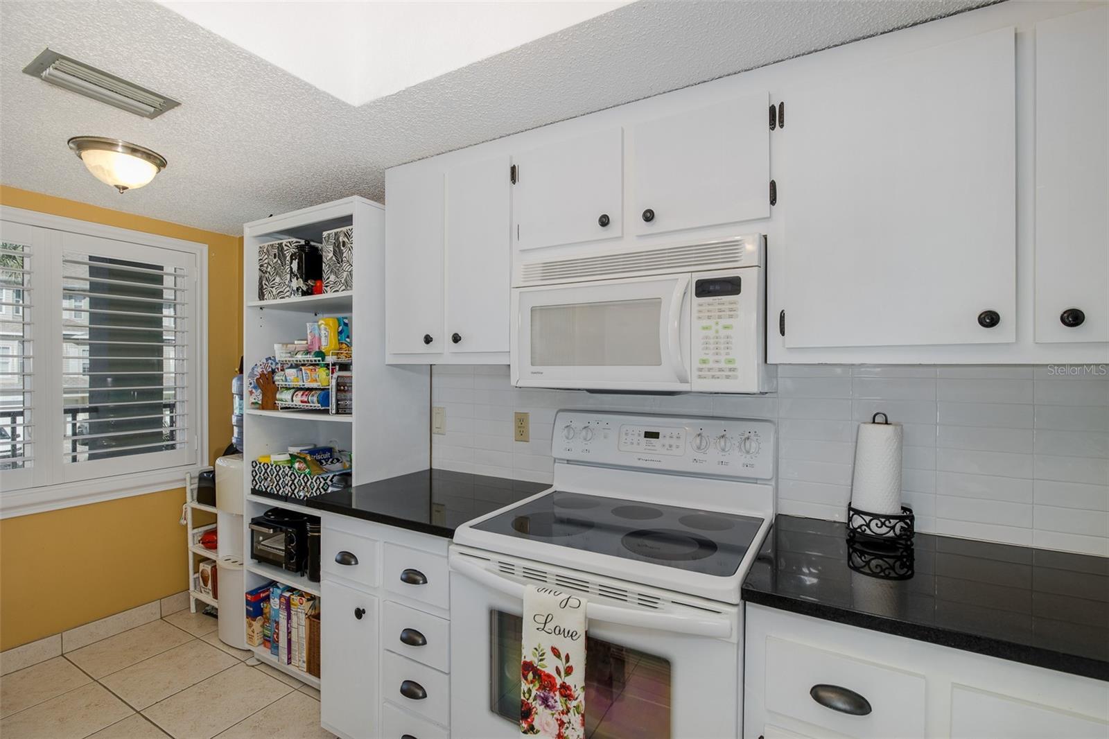 SAND PEBBLE POINTE CONDO 01 AMD 02 - Residential