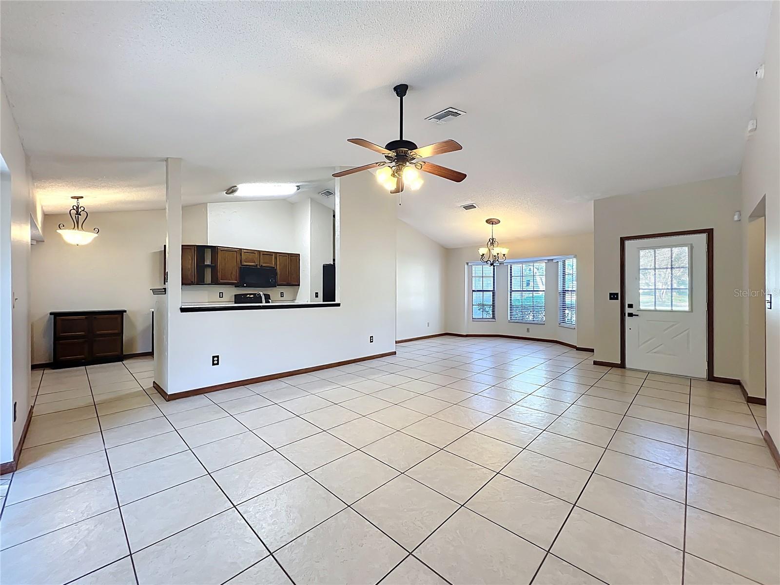 WINDSONG ESTATES - Residential