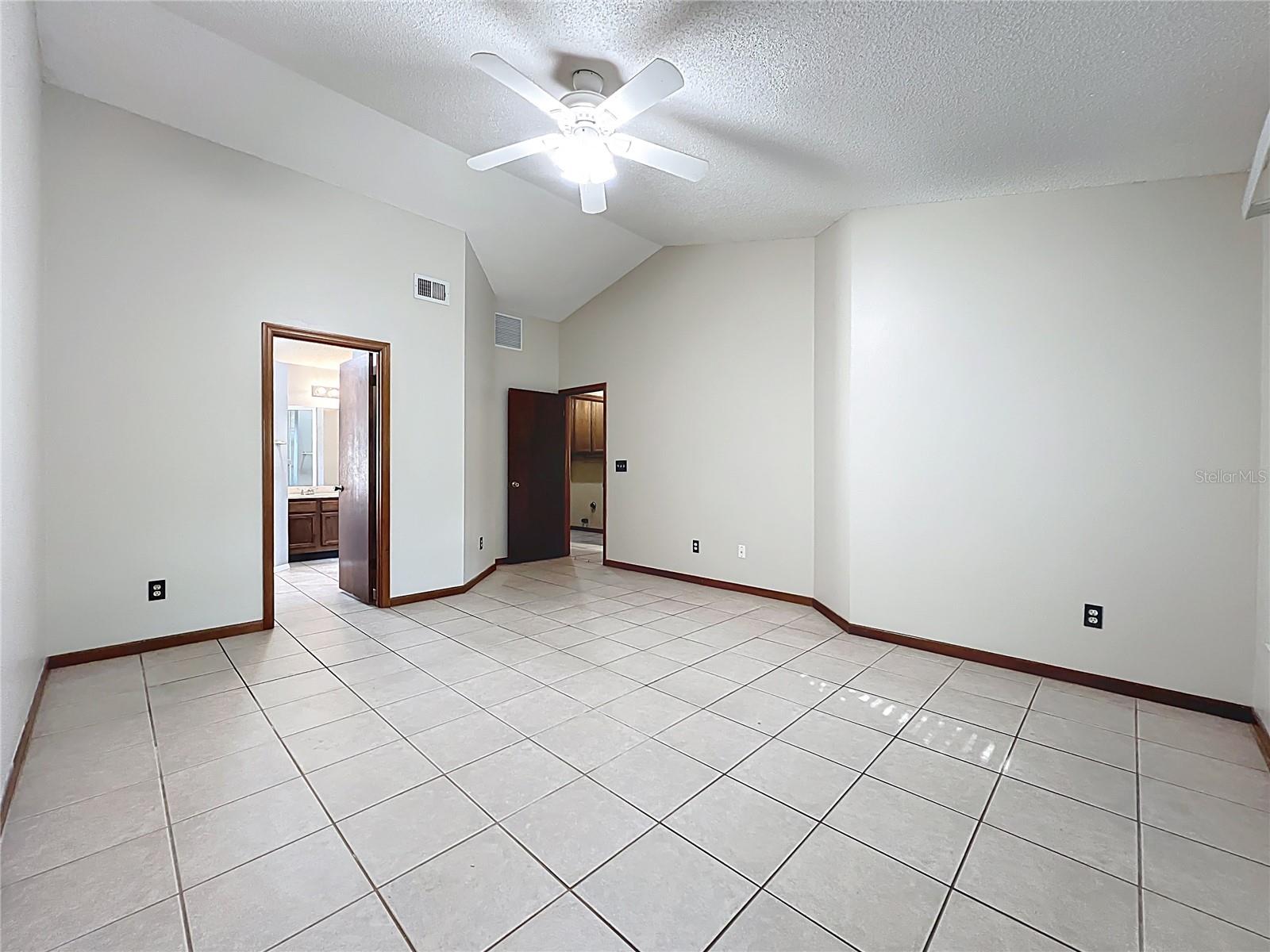 WINDSONG ESTATES - Residential
