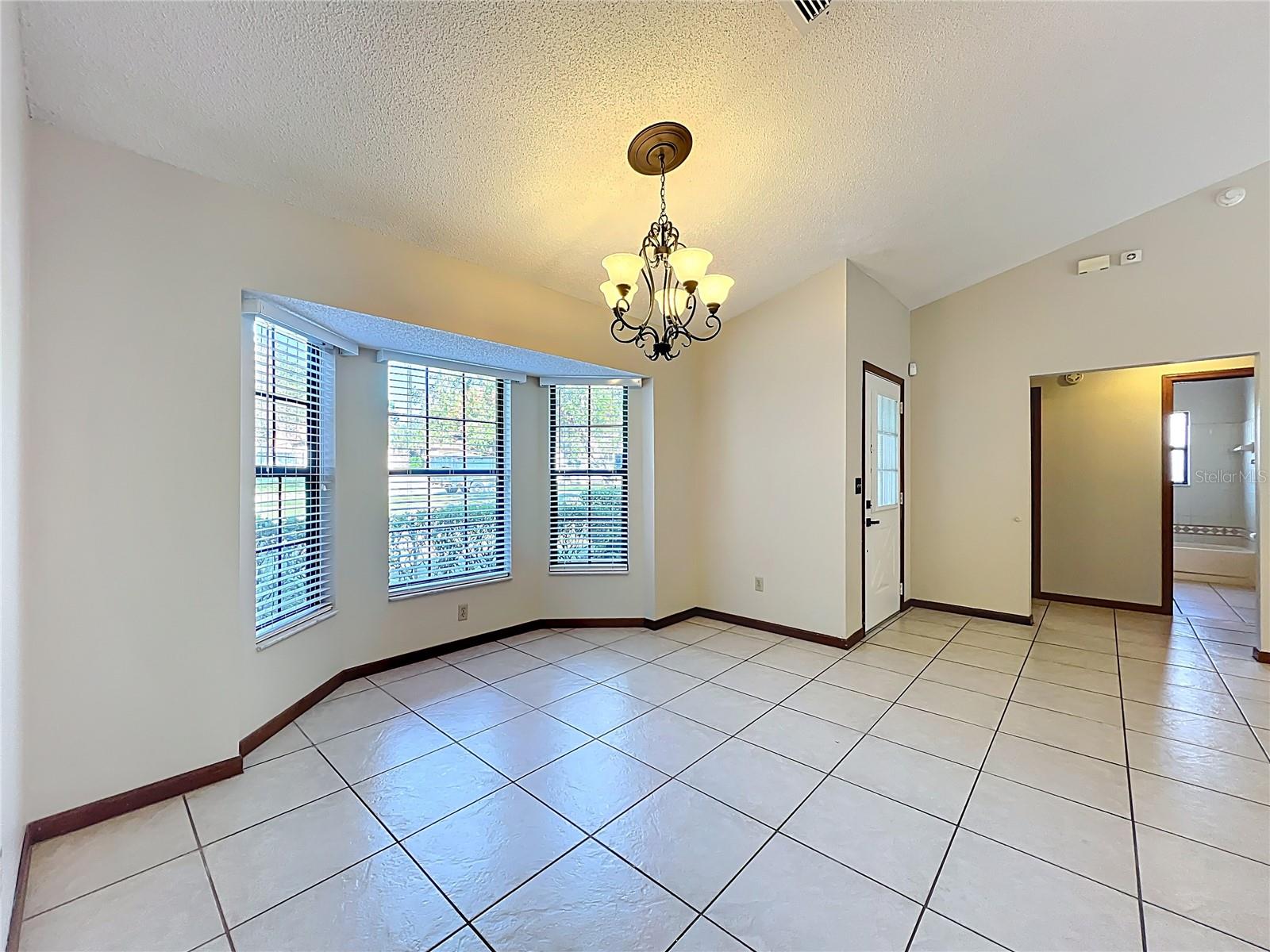 WINDSONG ESTATES - Residential