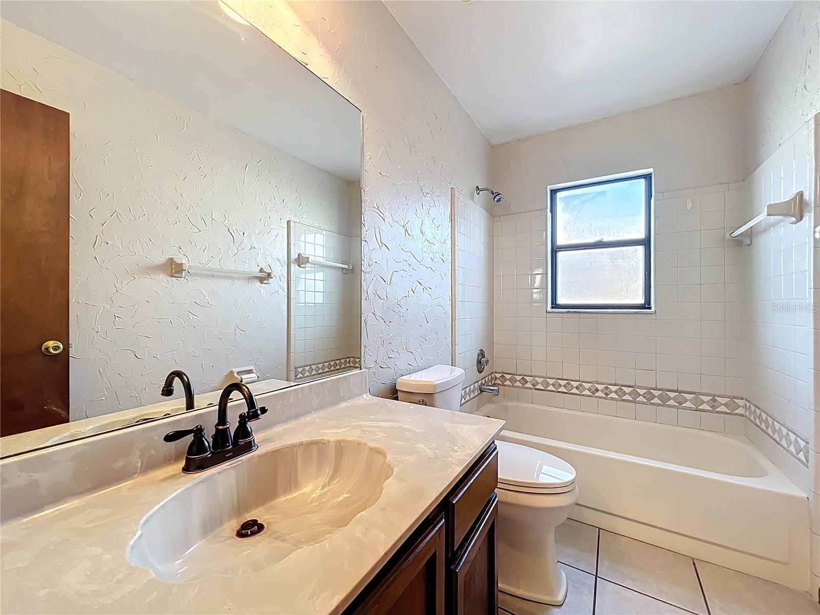 WINDSONG ESTATES - Residential