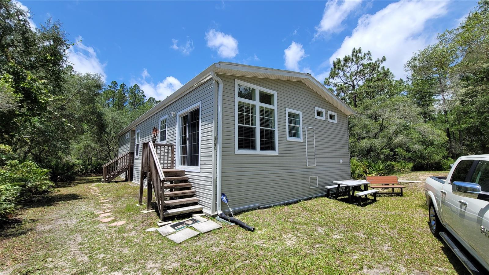 EUGENE RANDLE PROP - Residential