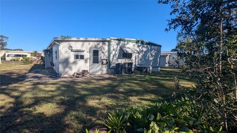 A home in LAKELAND