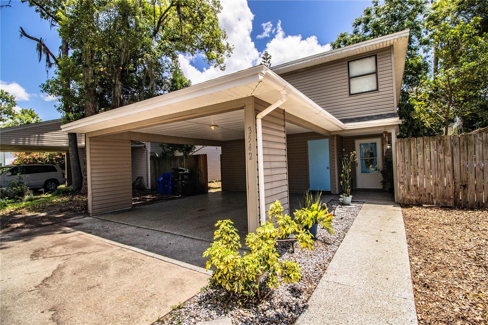 3542 RAINTREE COURT