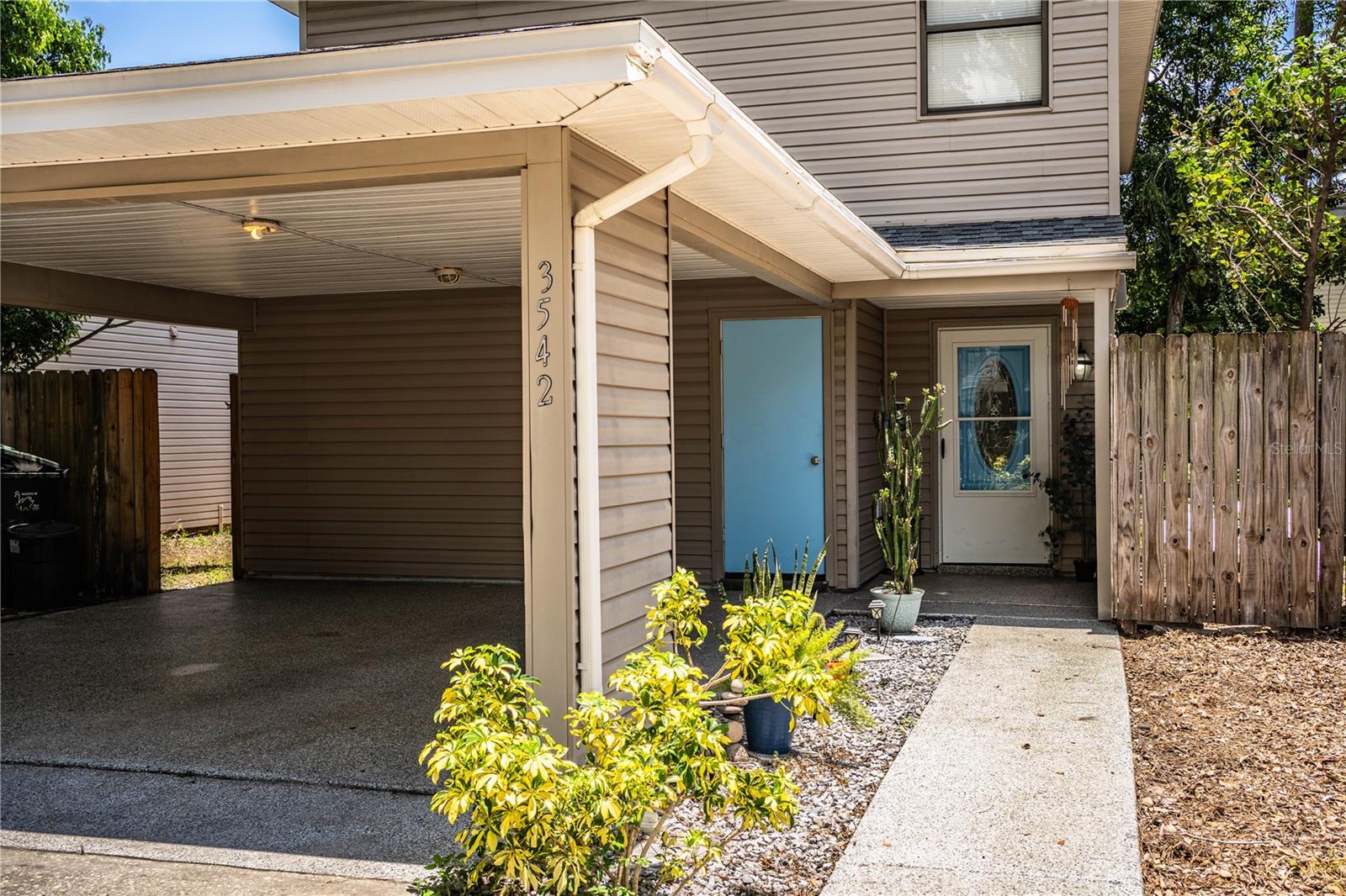3542 RAINTREE COURT