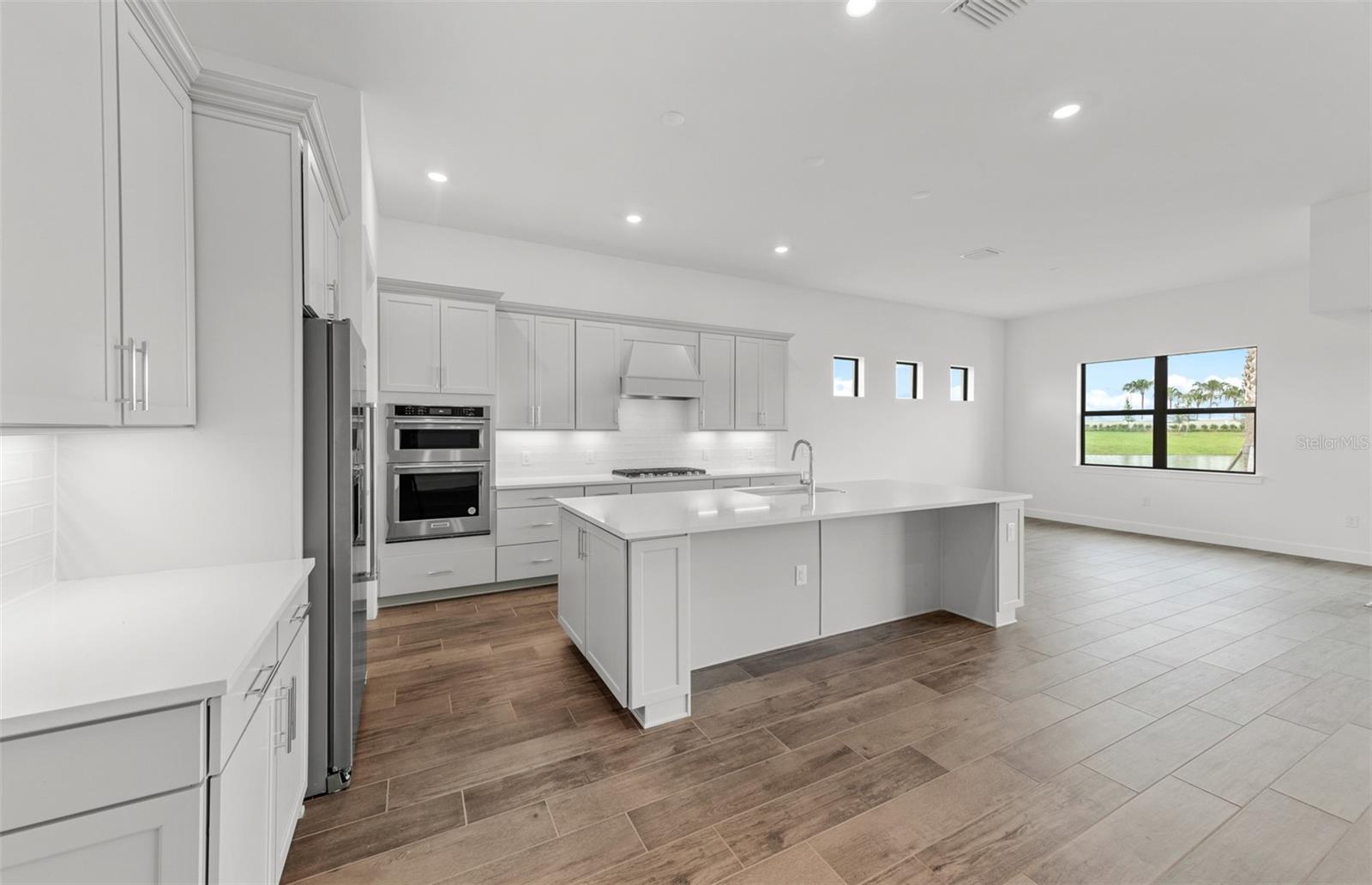 4632; DEL WEBB CATALINA AT LAKEWOOD RANCH - Residential