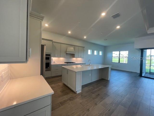 5008 STONEY POINT GLEN