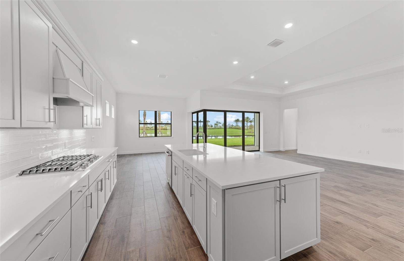 4632; DEL WEBB CATALINA AT LAKEWOOD RANCH - Residential