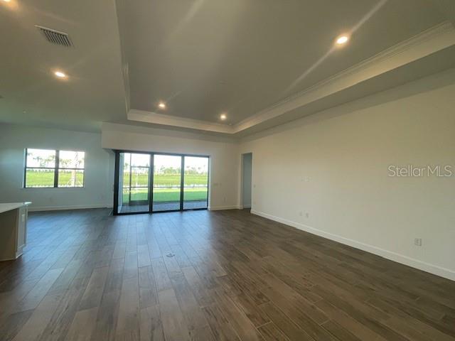5008 STONEY POINT GLEN