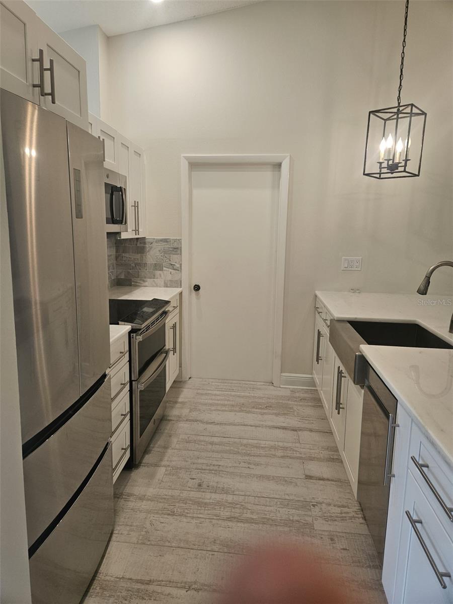 HEATHER RIDGE - Residential Lease