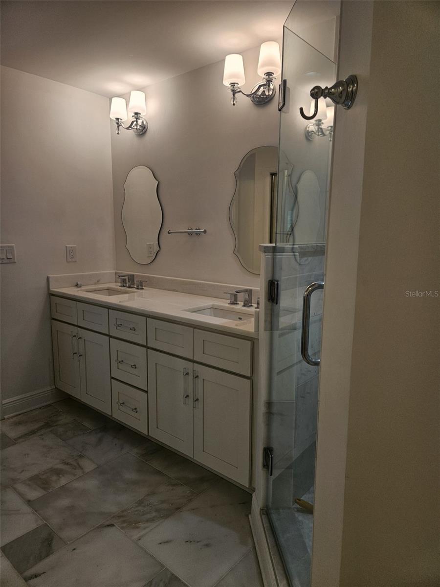HEATHER RIDGE - Residential Lease