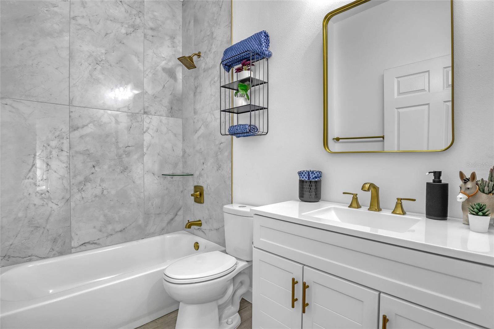 PORT MALABAR UNIT 49 - Residential