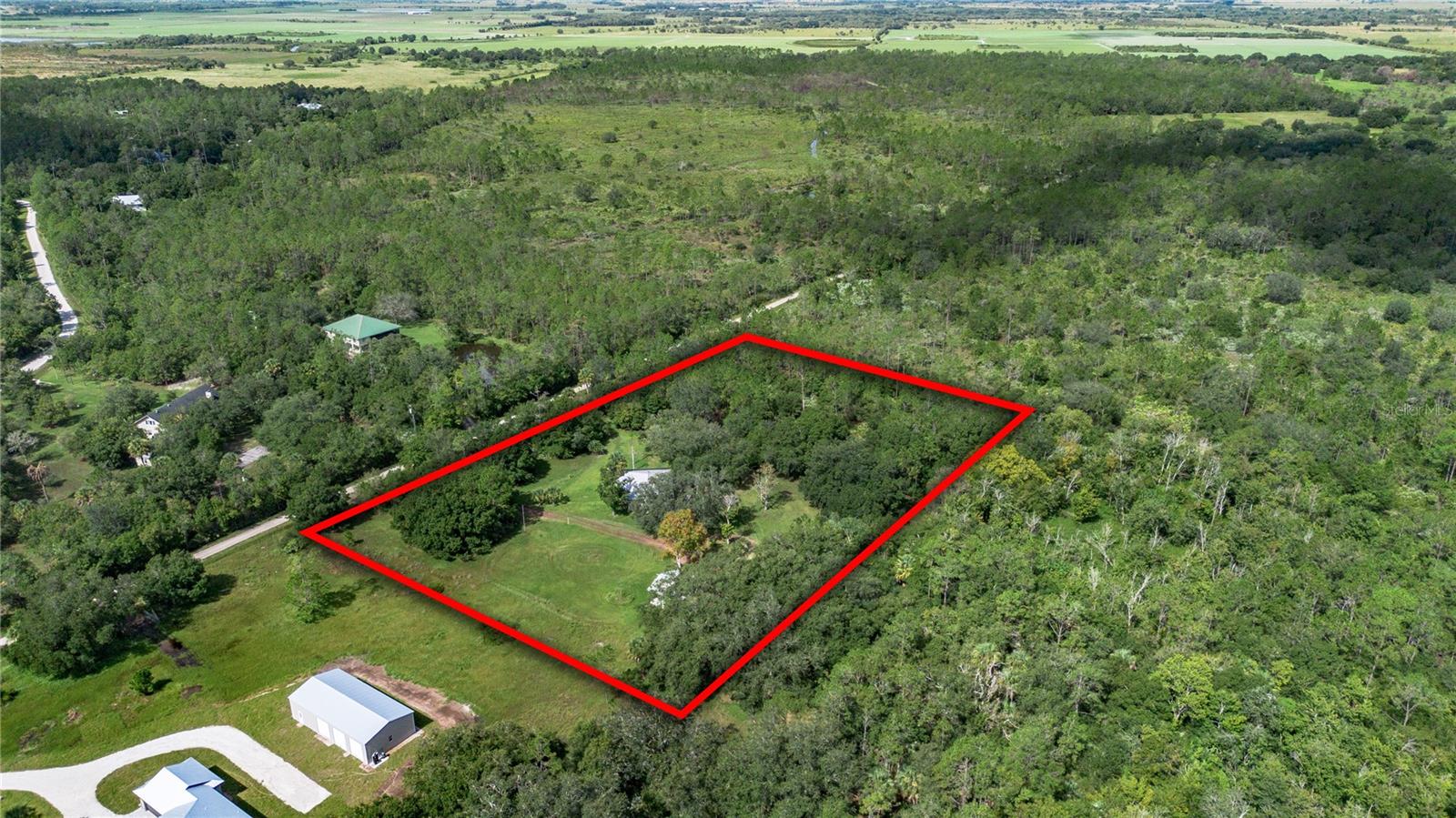 INDIAN HAMMOCK HUNT AND RIDING CLUB - Residential