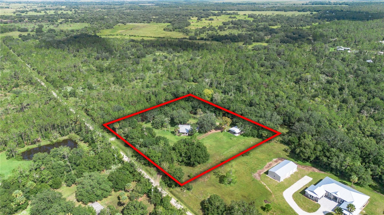 INDIAN HAMMOCK HUNT AND RIDING CLUB - Residential