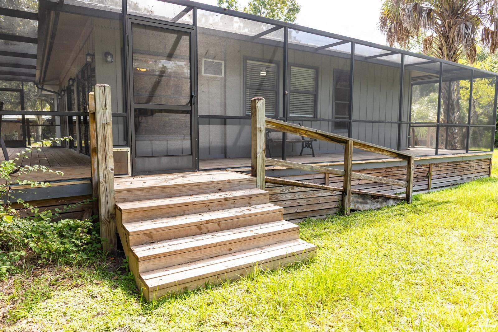 INDIAN HAMMOCK HUNT AND RIDING CLUB - Residential