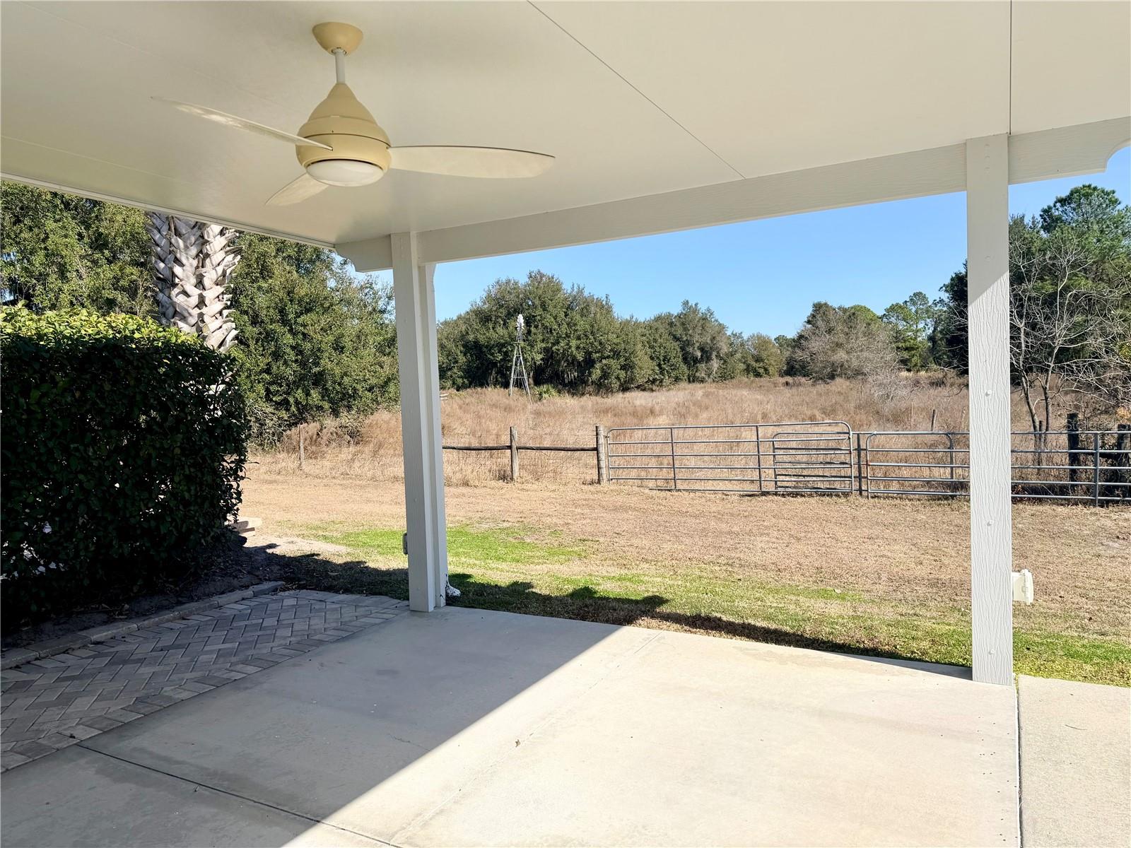 FLORIDA GRANDE MOTOR COACH RESIDENCE - Land