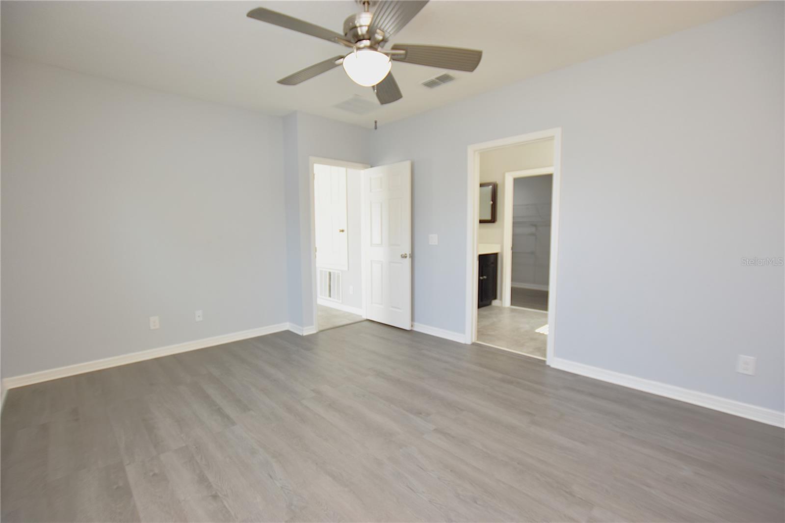 LAUREL ESTATES - Residential Lease