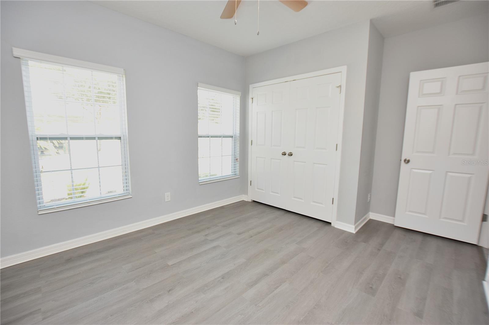 LAUREL ESTATES - Residential Lease