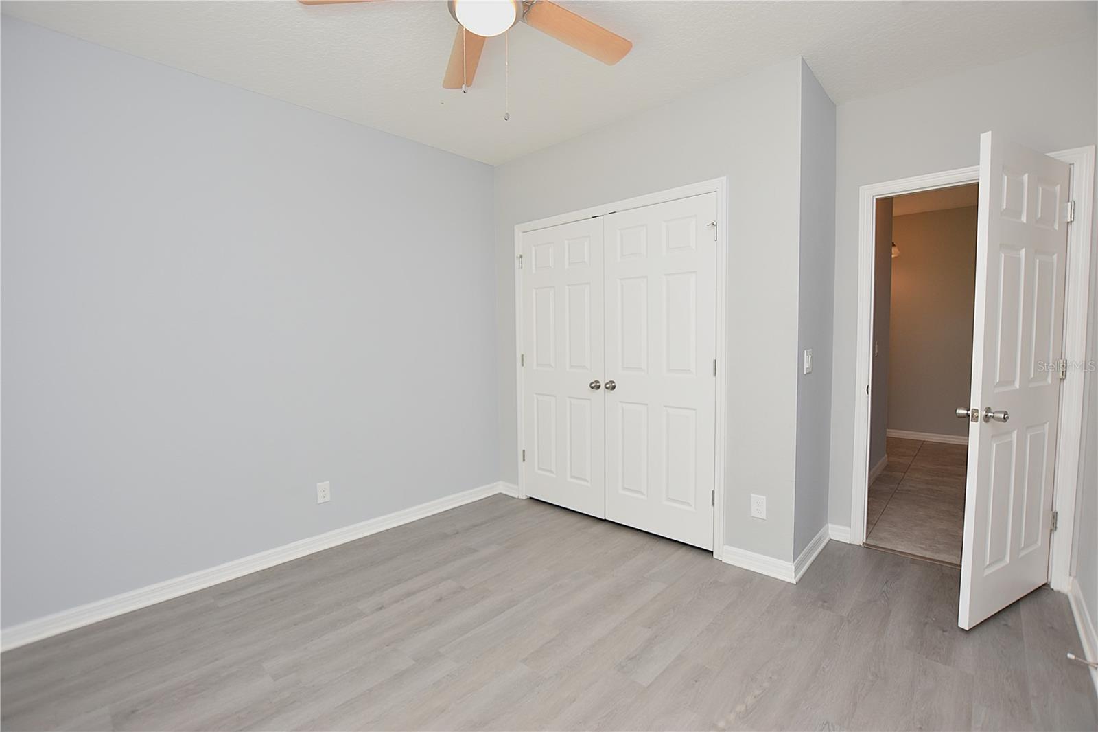 LAUREL ESTATES - Residential Lease