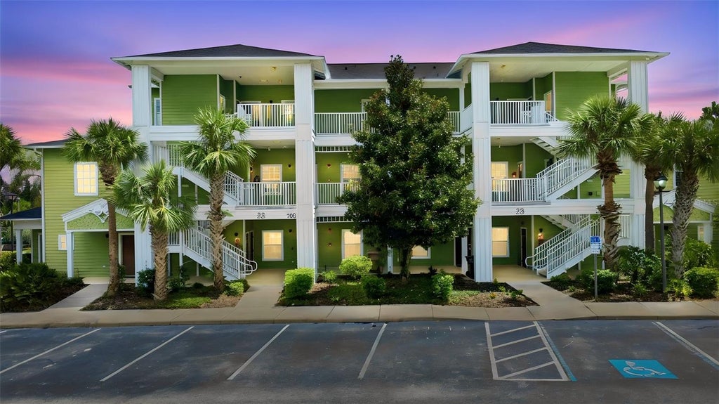 Photo of 708 Gran Bahama Boulevard, Davenport, FL 33897 (MLS # V4951115)