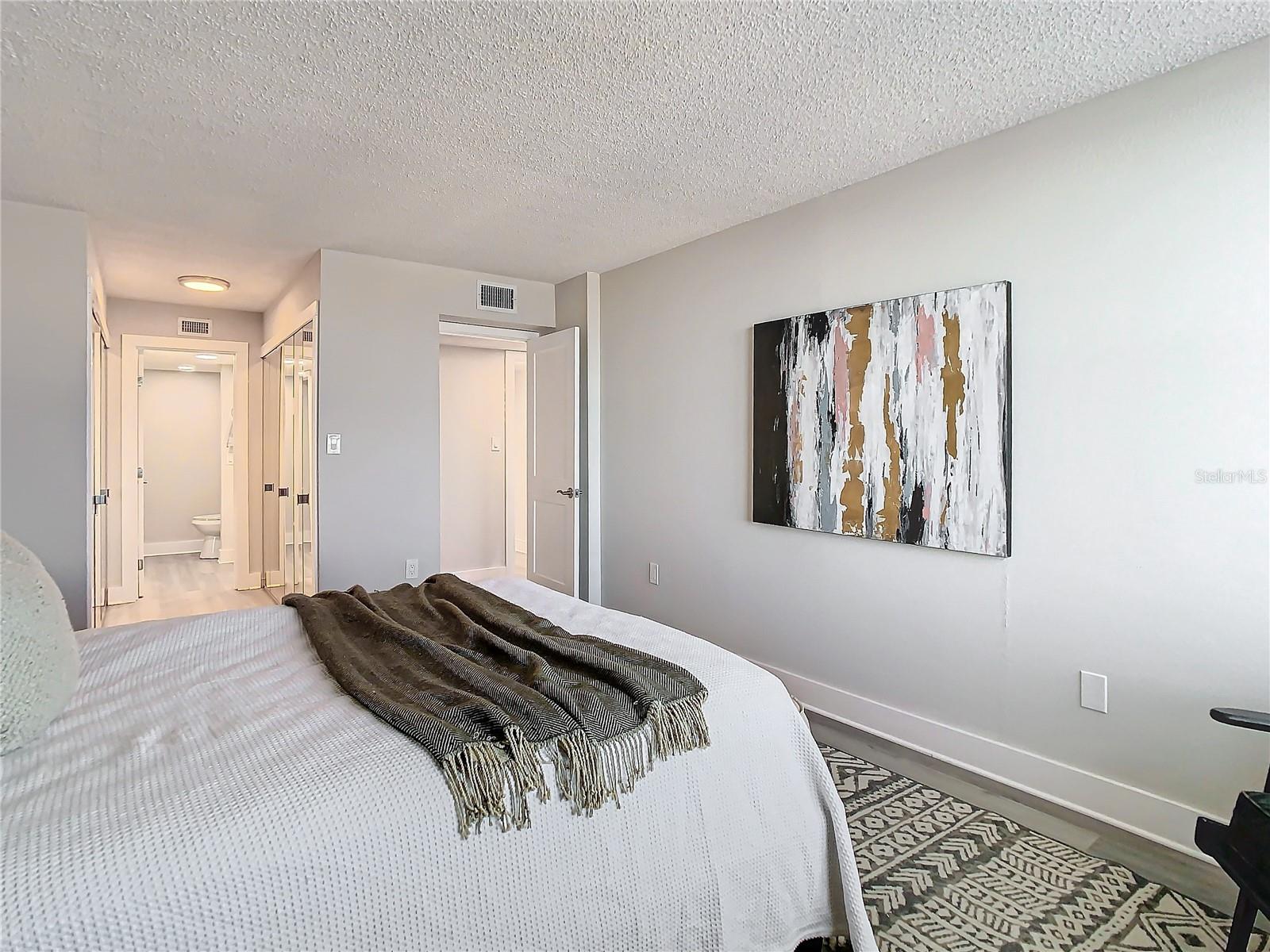 STARBOARD TOWER - Residential Lease