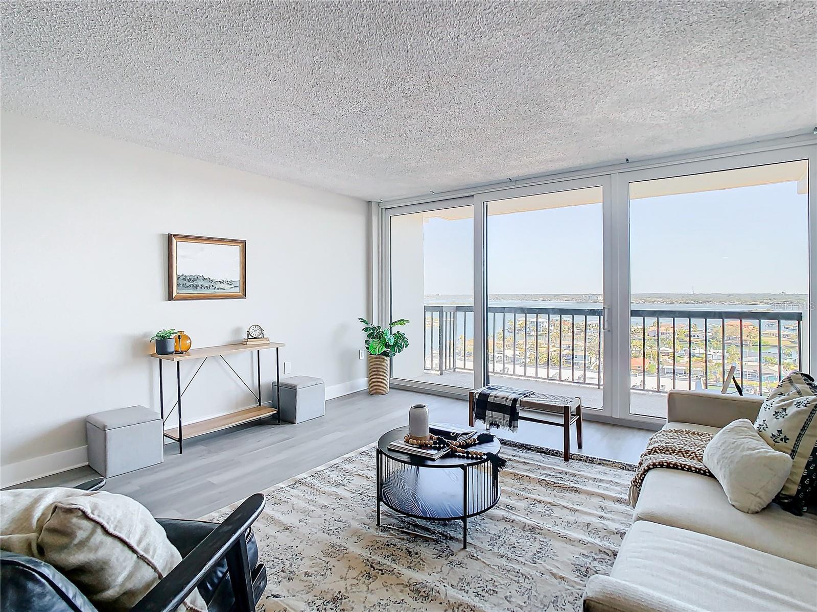 STARBOARD TOWER - Residential Lease