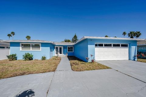 Photo of 60 Kipling Plaza, Clearwater Beach, FL 33767 (MLS # TB8468472)