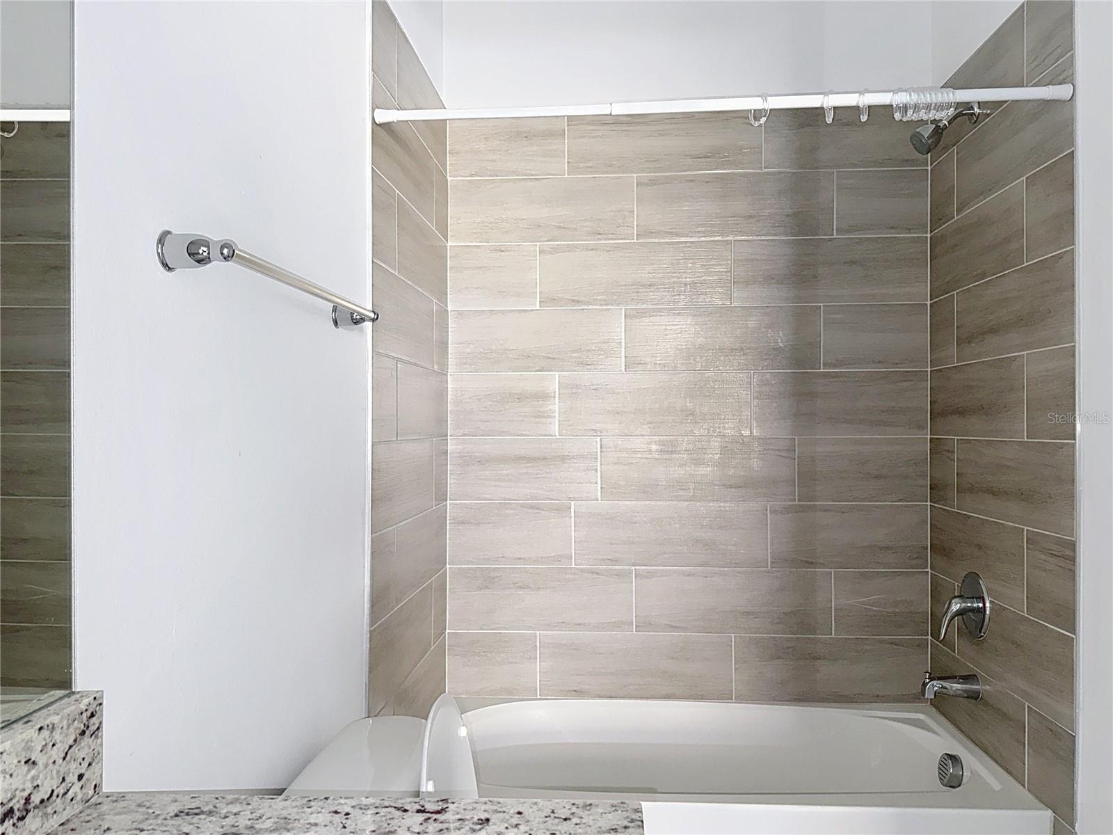 TUSCANY PRESERVE PH 03 - Residential Lease