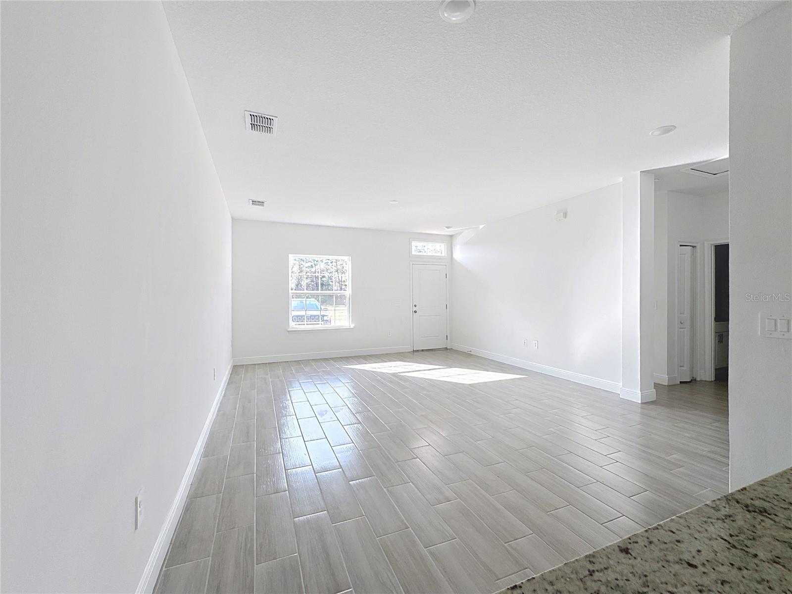 TUSCANY PRESERVE PH 03 - Residential Lease