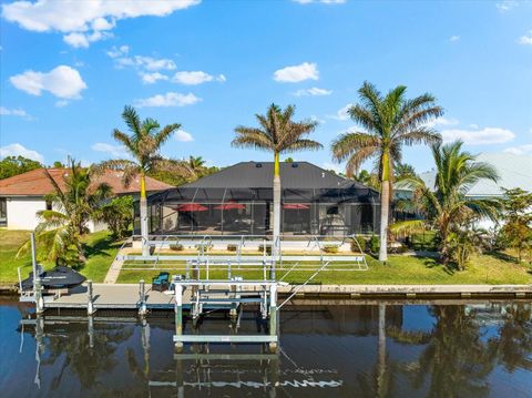 A home in PORT CHARLOTTE