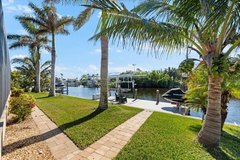 A home in PORT CHARLOTTE