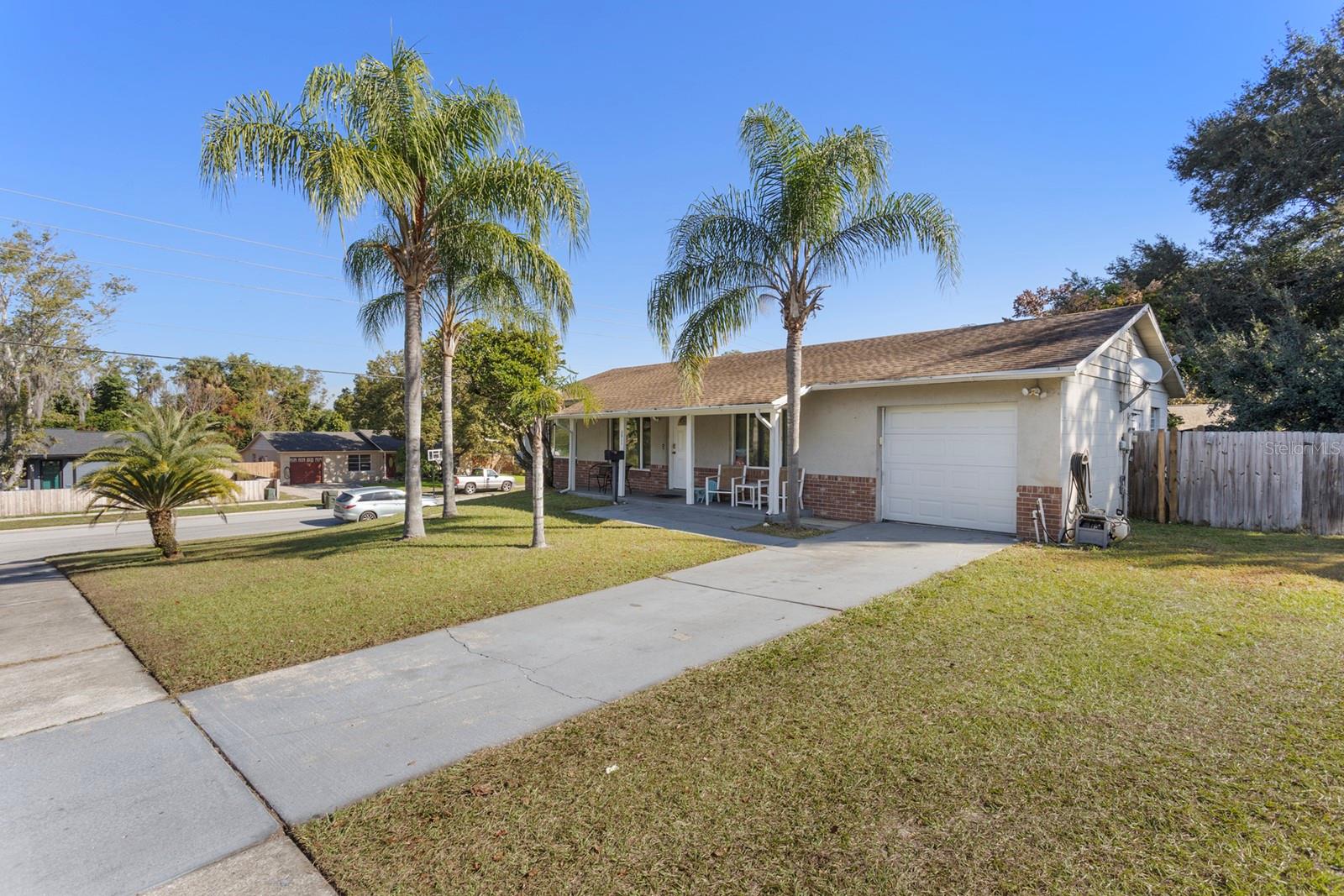 JESSICA MANOR - Residential