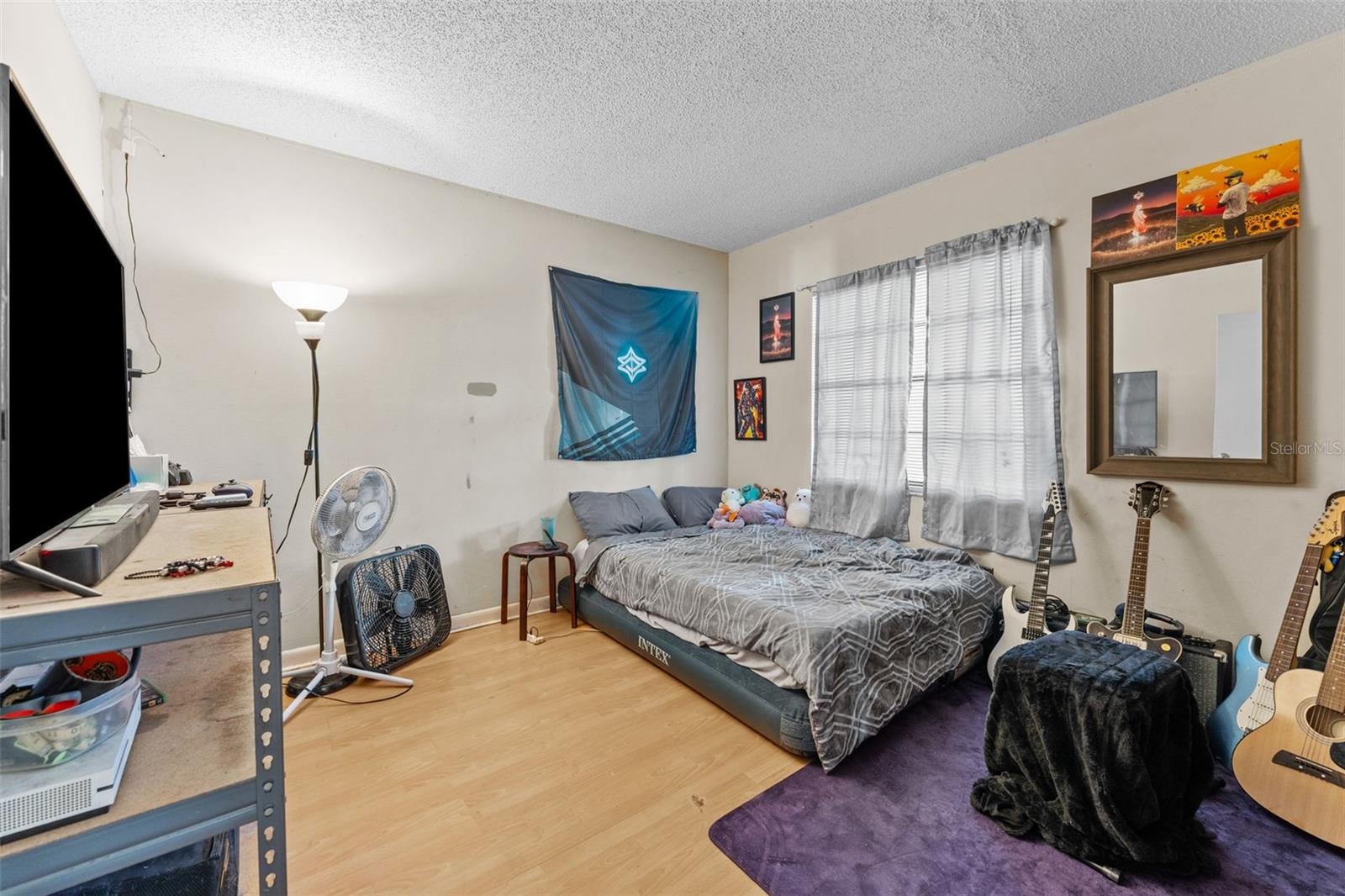 LOGAN GATE VILLAGE PH IV UN 1 - Residential