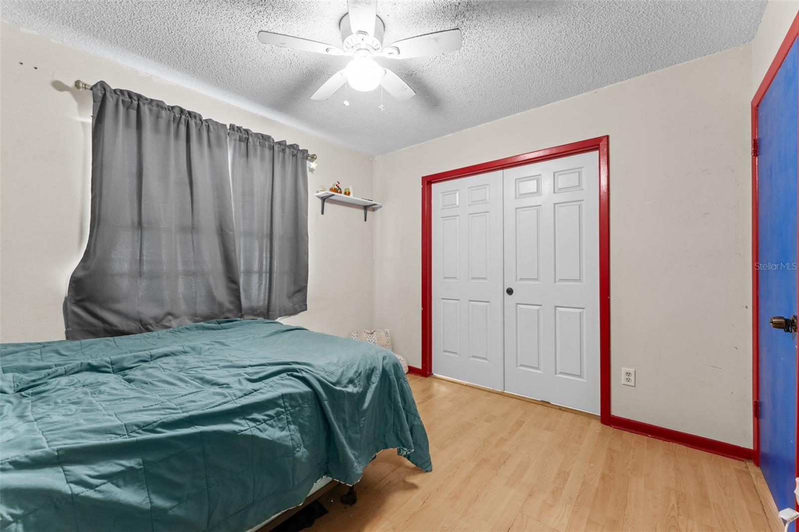LOGAN GATE VILLAGE PH IV UN 1 - Residential