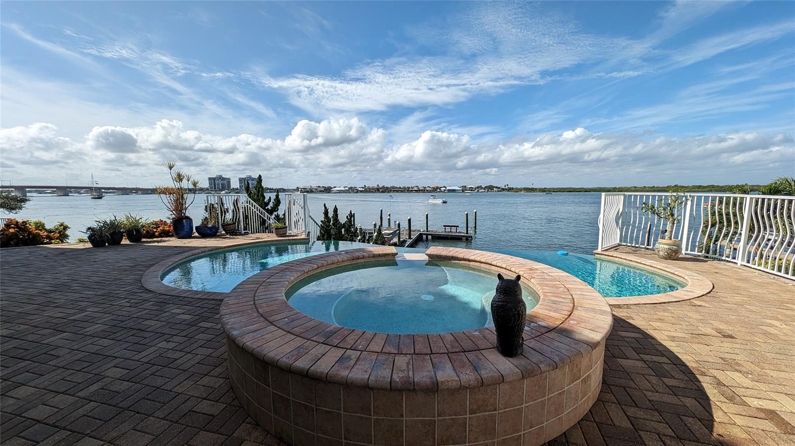 CONDICT WALKER GRANT - Residential