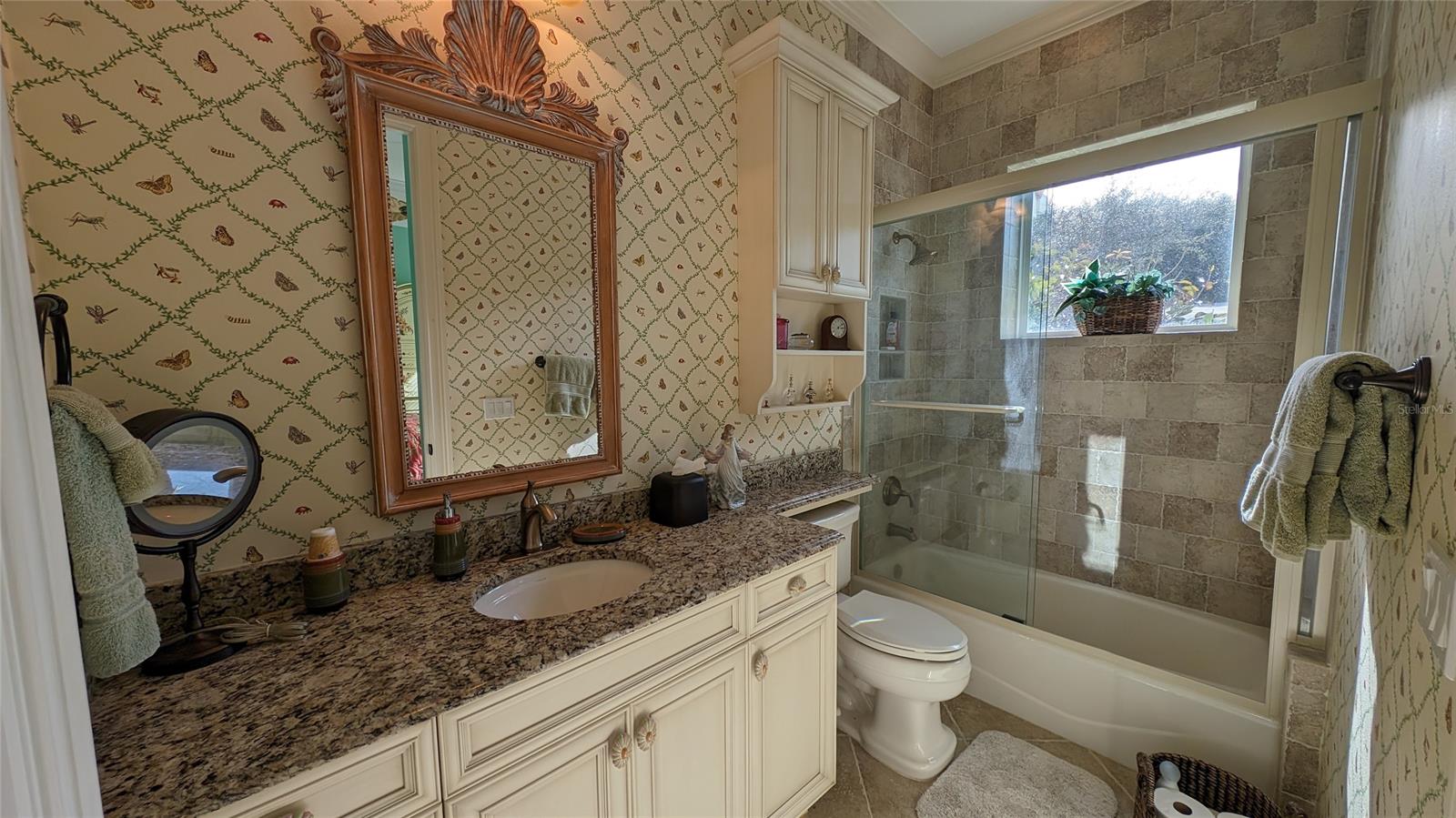 CONDICT WALKER GRANT - Residential