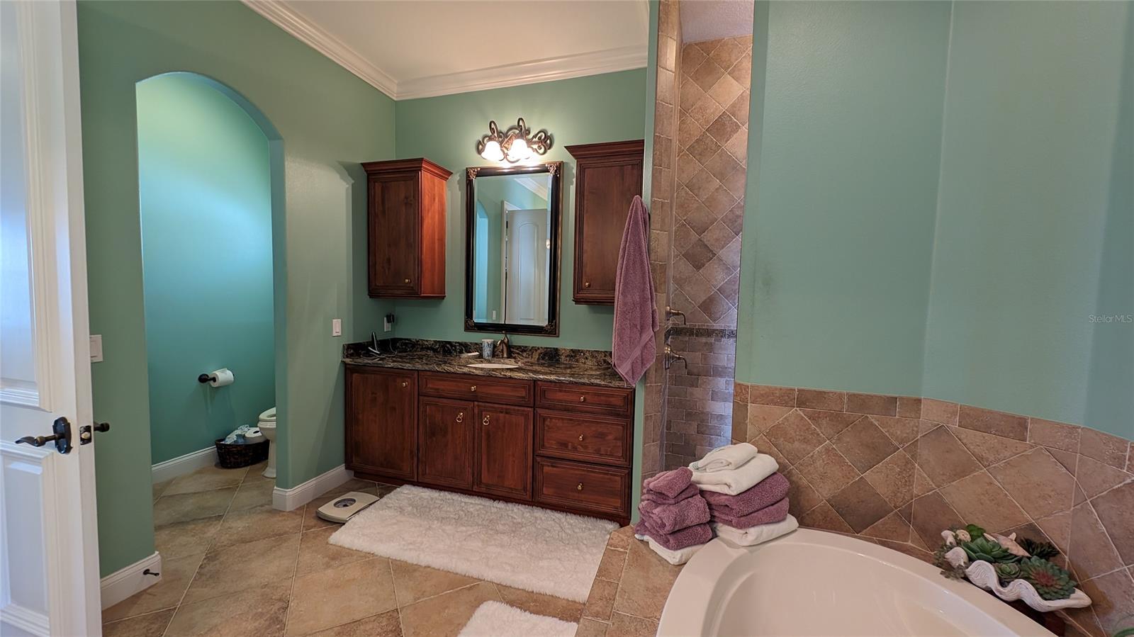 CONDICT WALKER GRANT - Residential