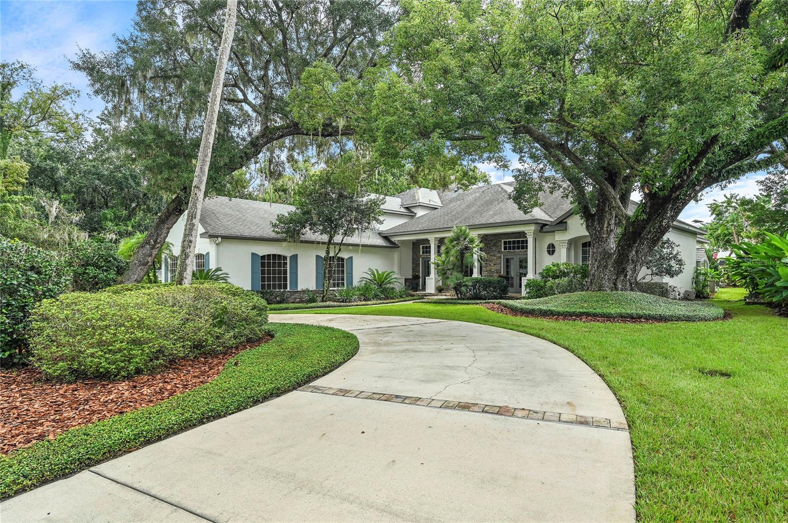 304 SANTIAGO DRIVE