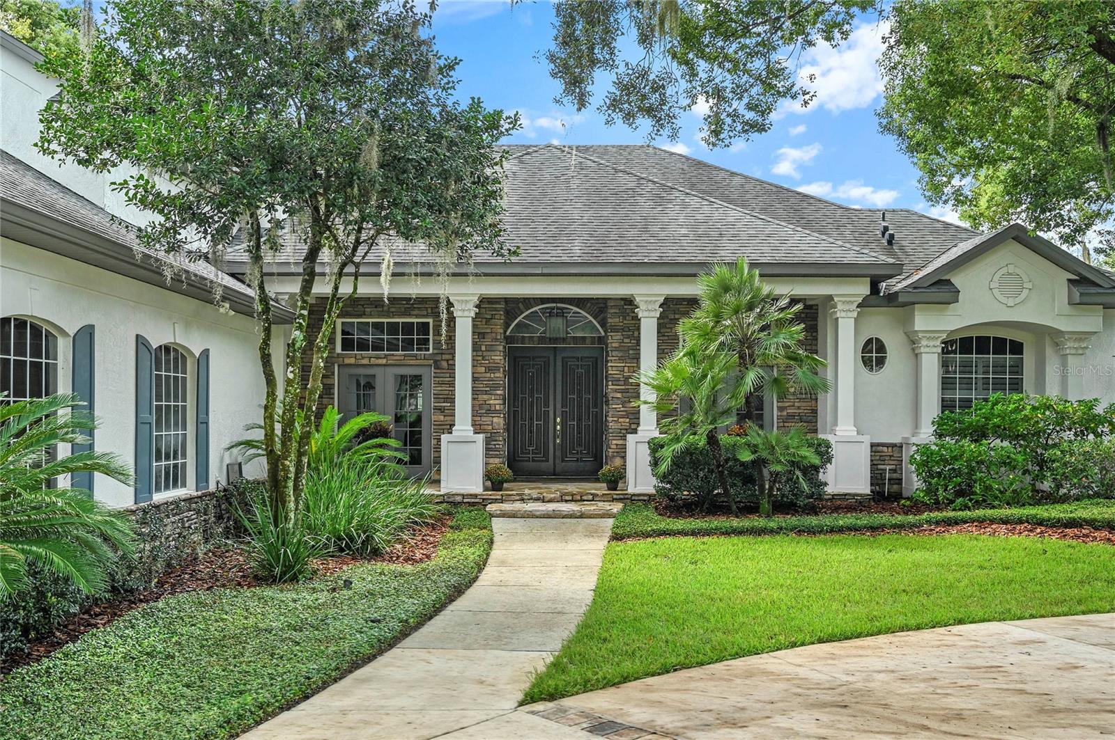 304 SANTIAGO DRIVE