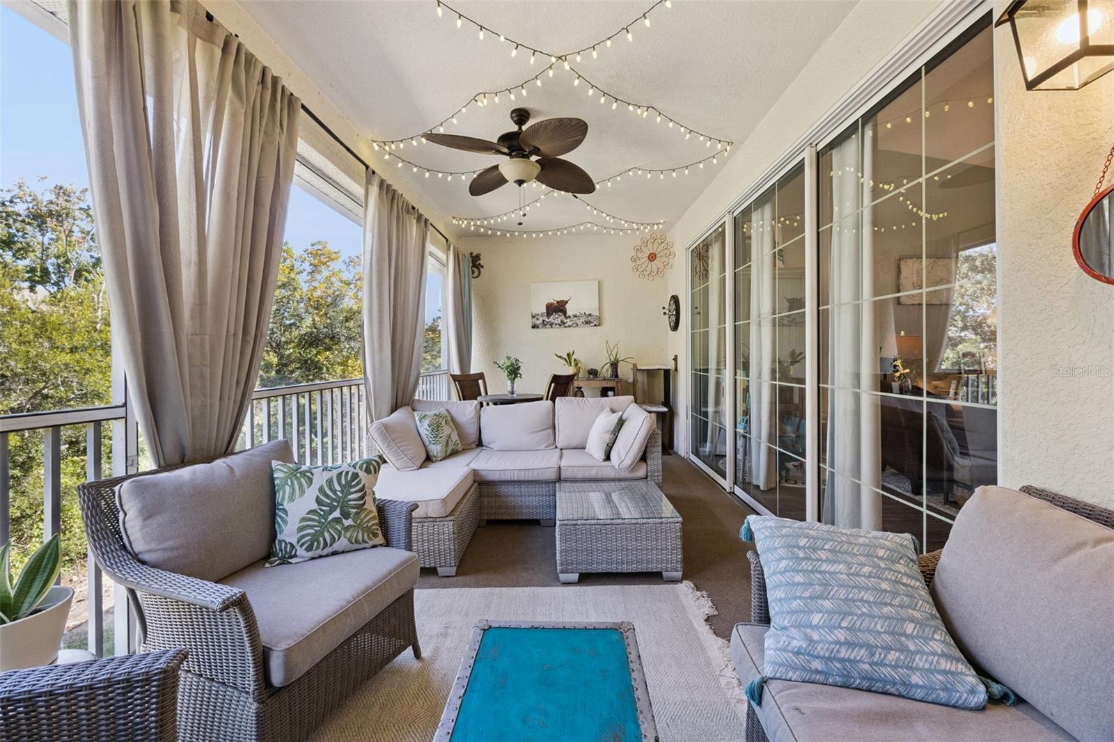 CARRIAGE HOMES AT DUNWOODY COMMONS A CONDO - Residential