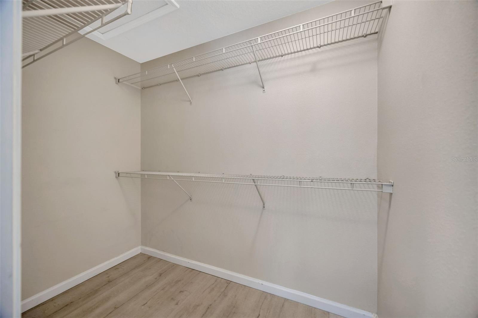 VALHALLA PH 1-2 - Residential