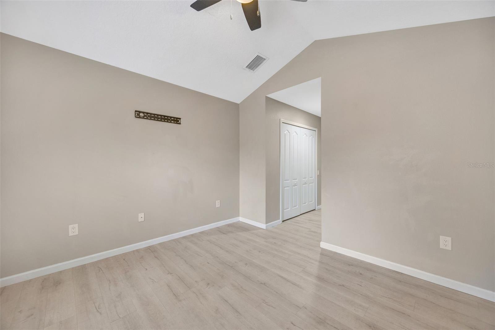 VALHALLA PH 1-2 - Residential