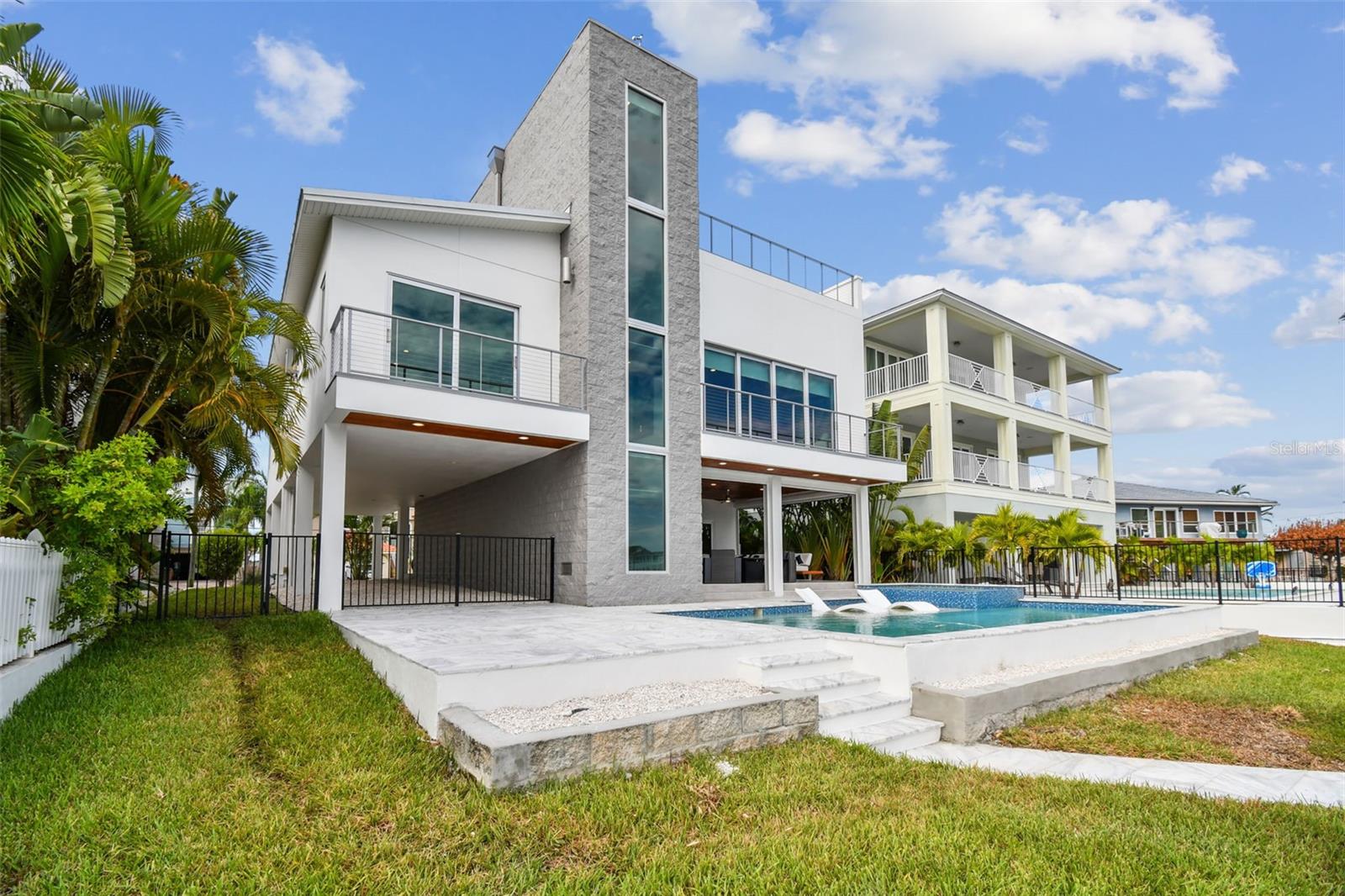 BAY POINT ESTATES 3RD ADD - Residential