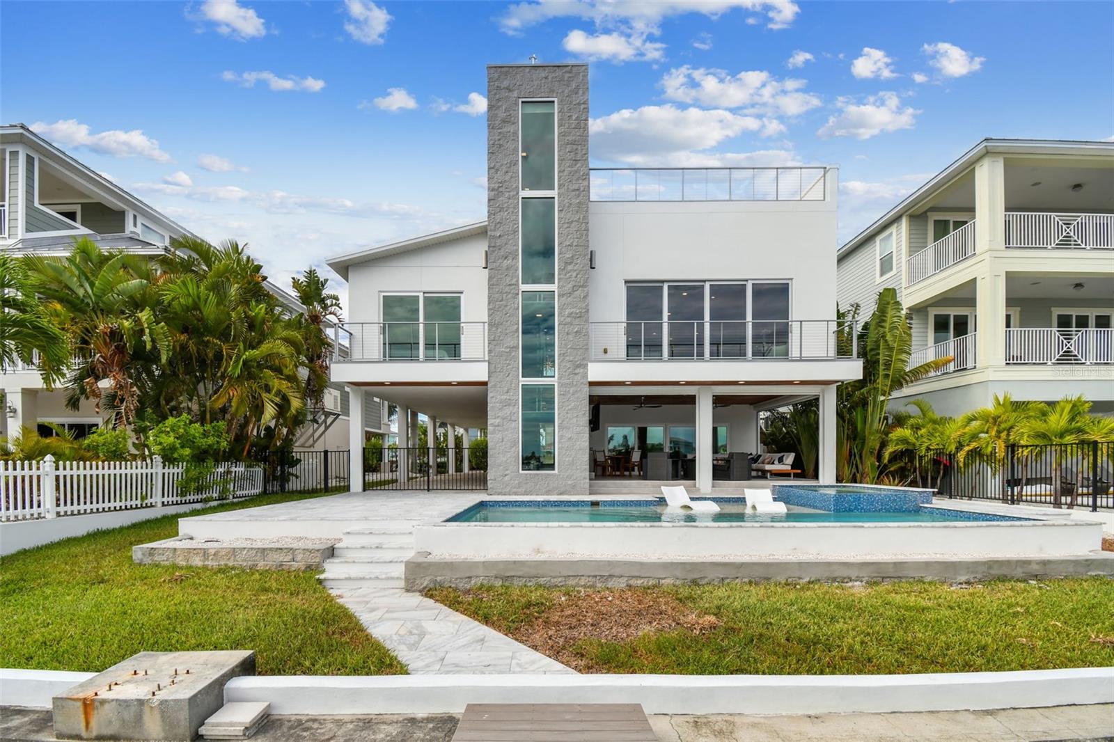 BAY POINT ESTATES 3RD ADD - Residential