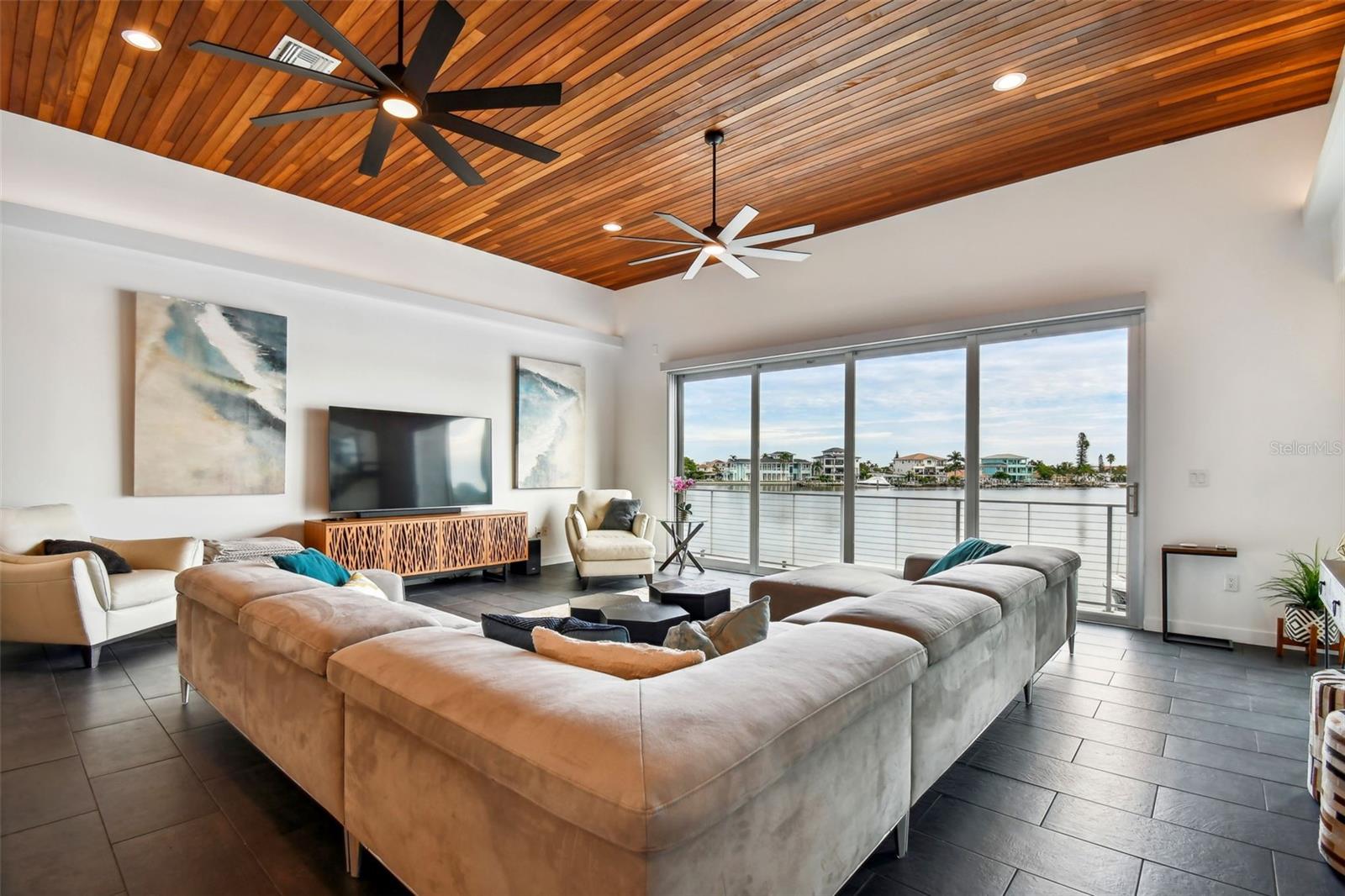 BAY POINT ESTATES 3RD ADD - Residential