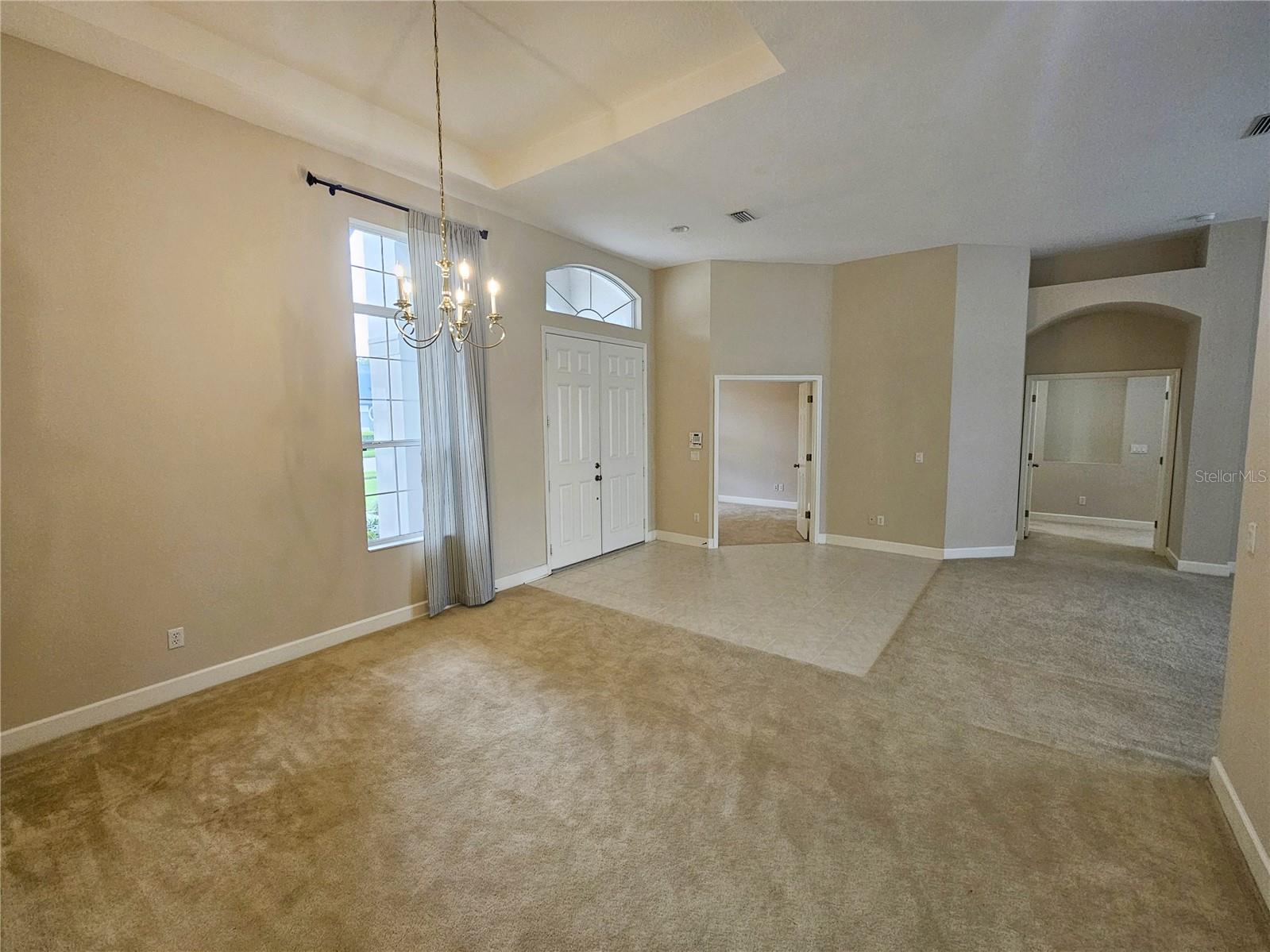 IVY LAKE ESTATES - Residential Lease