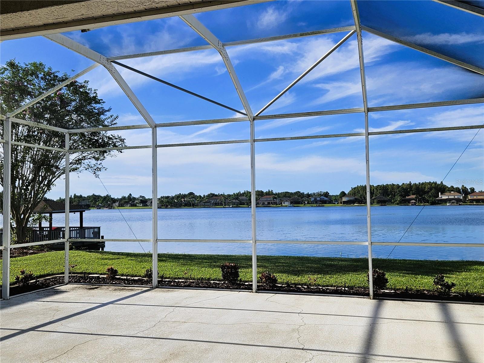 IVY LAKE ESTATES - Residential Lease