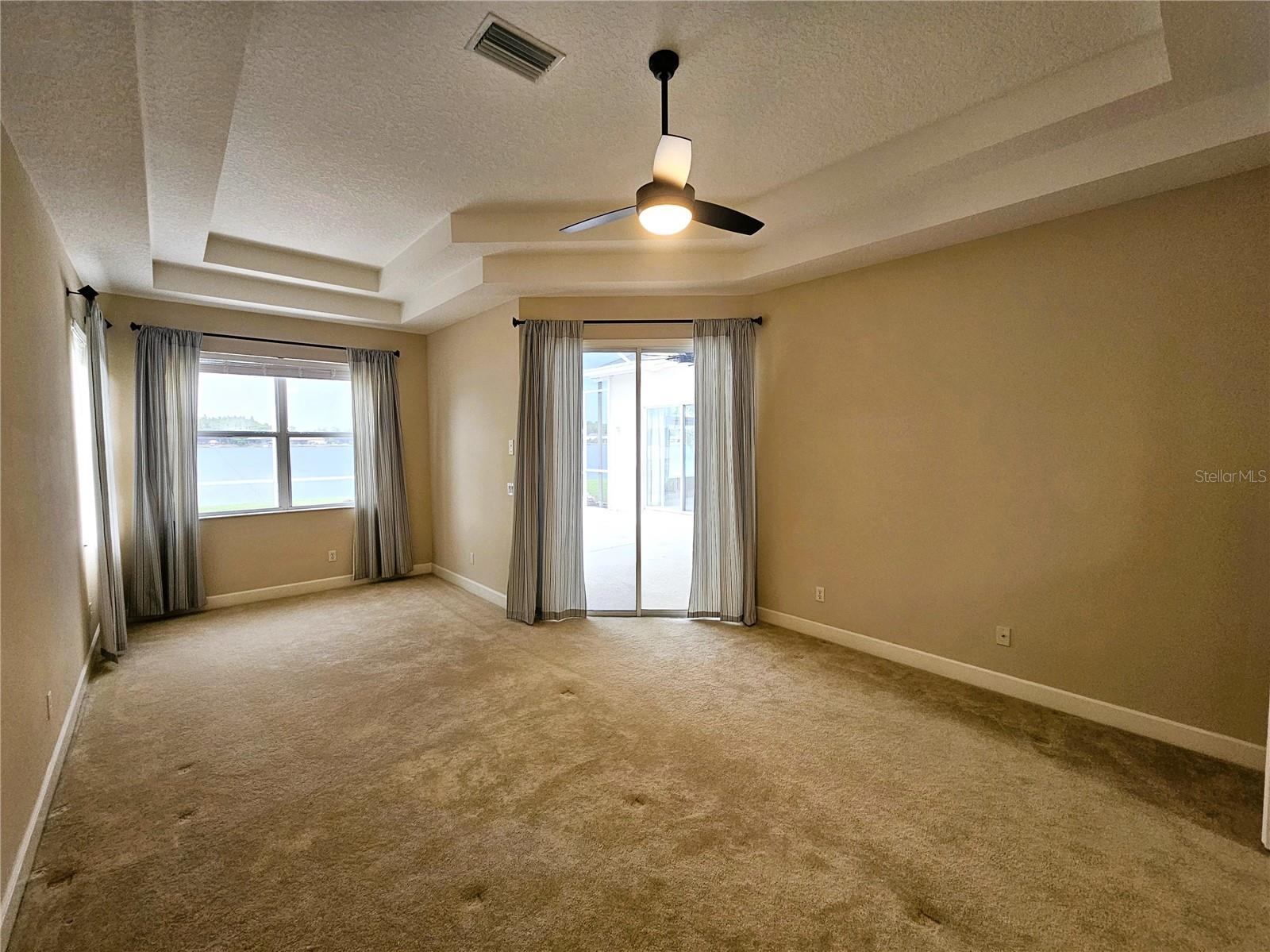 IVY LAKE ESTATES - Residential Lease