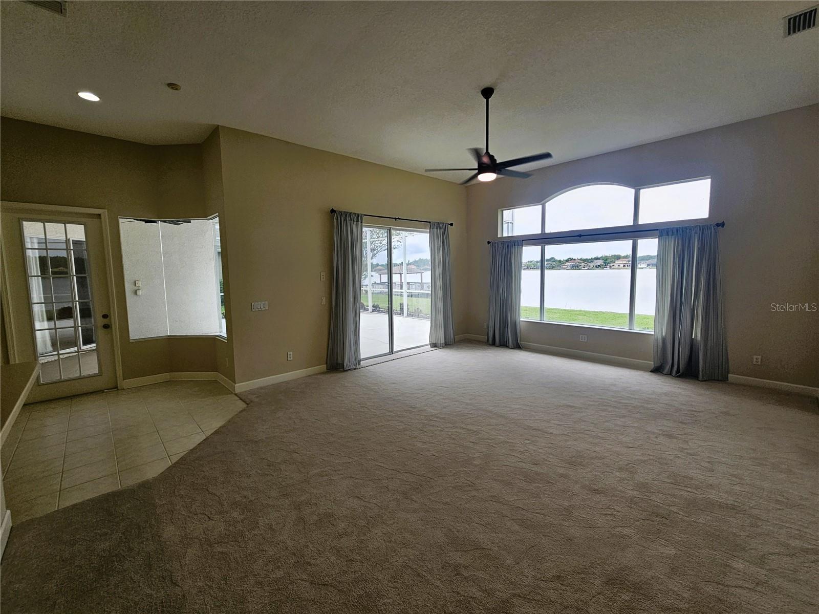 IVY LAKE ESTATES - Residential Lease